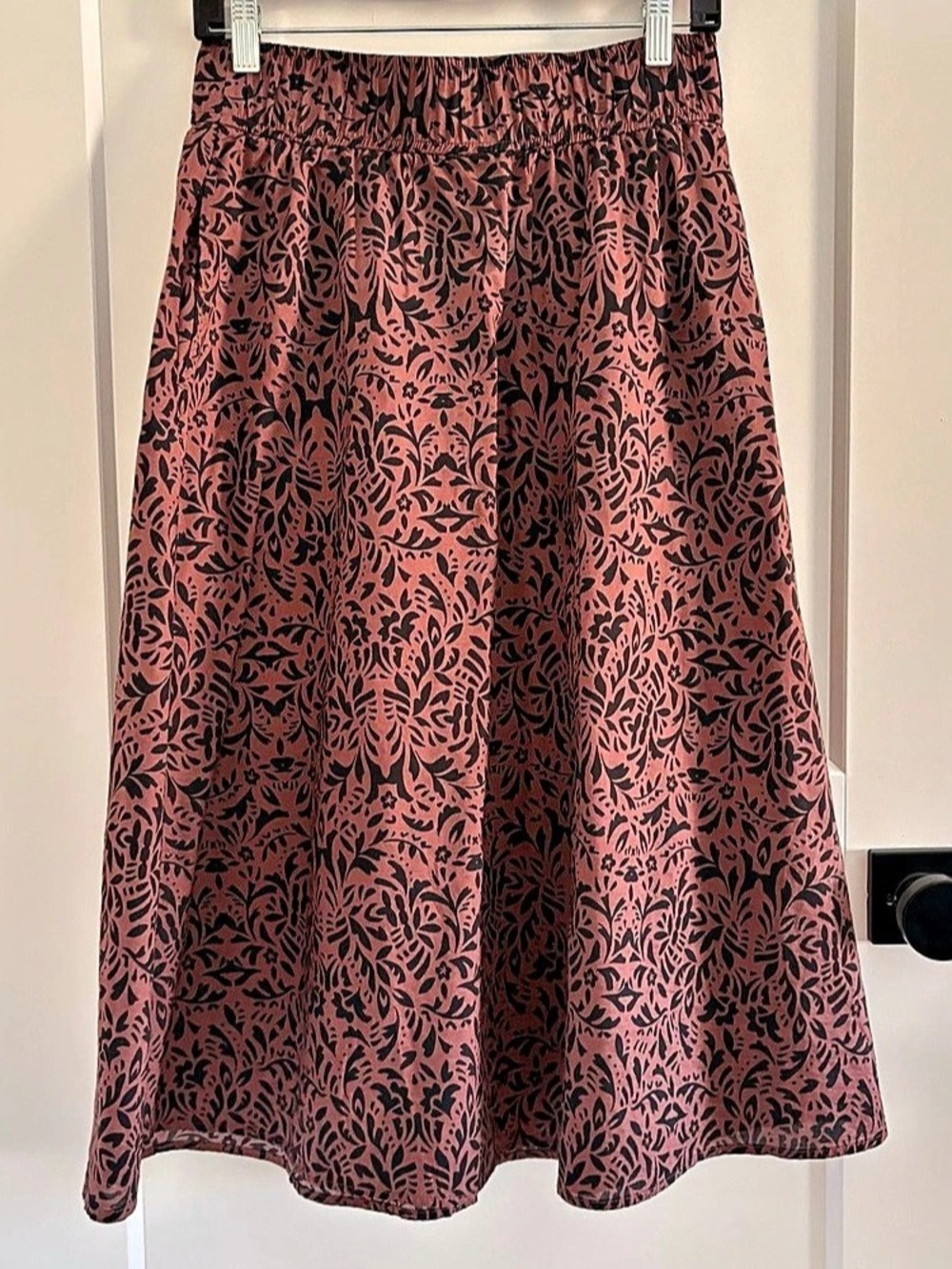 Signature by Reitmans Brown & Black Floral A-Line Midi Skirt – Size 4 - Picture 4 of 14